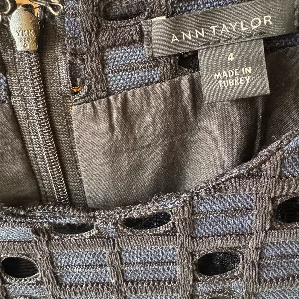 Ann Taylor Blue Eyelet Lace Dress Feminine Classic Elegant A-Line Business